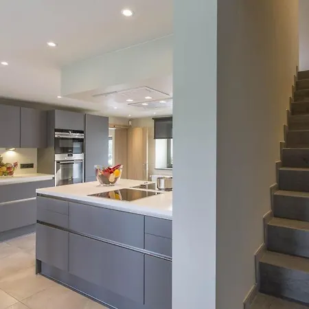 別荘 La Chapelle デュルビュイ